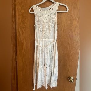 Anthropologie / Lil Ivory Doily & Lace Sleeveless Dress
